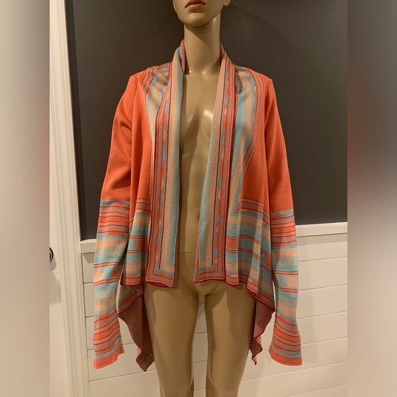 BCBGMaxAzria Sweaters - BCBGMAXAZRIA Women's orange  and
Blue Cardigan M/L